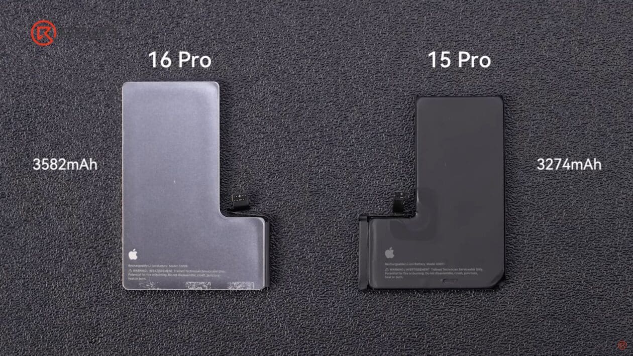 Batería del iPhone 16 Pro junto a la batería del iPhone 15 Pro