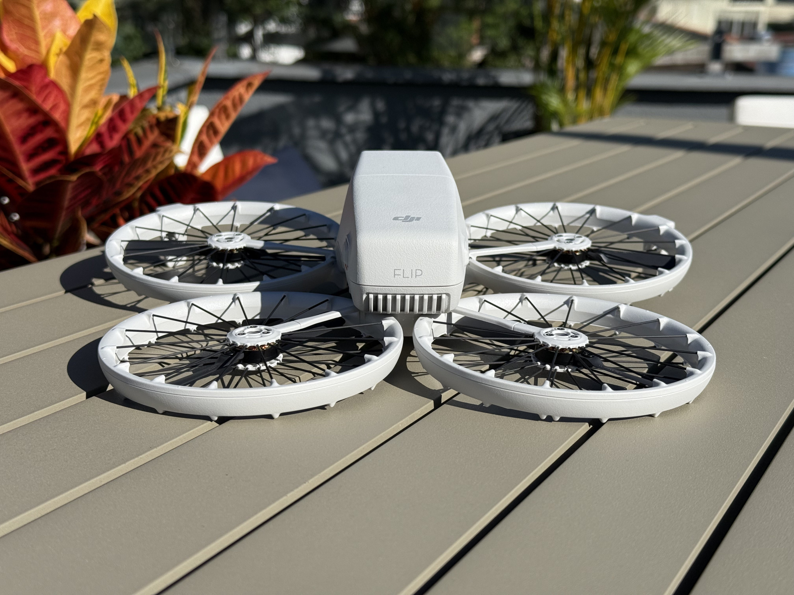 DJI Voltear