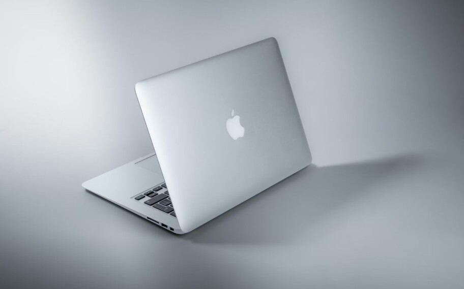 MacBook Apple MacBook Air M5