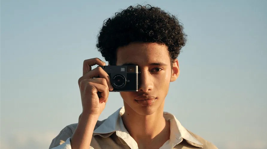 X Half y X-E5: Las nuevas cámaras Fujifilm traen 40 MP Sensor y video 6.2k