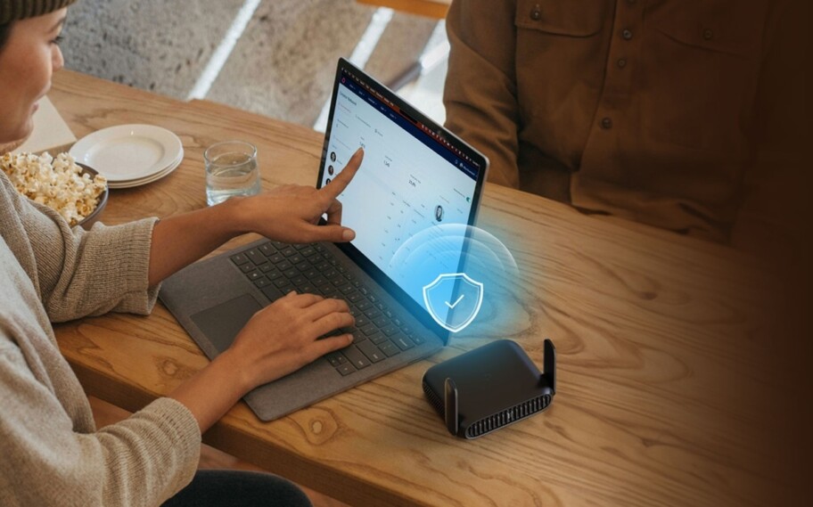 El nuevo enrutador portátil de TP-Link ofrece velocidades de Wi-Fi 7 para viajeros conectados
