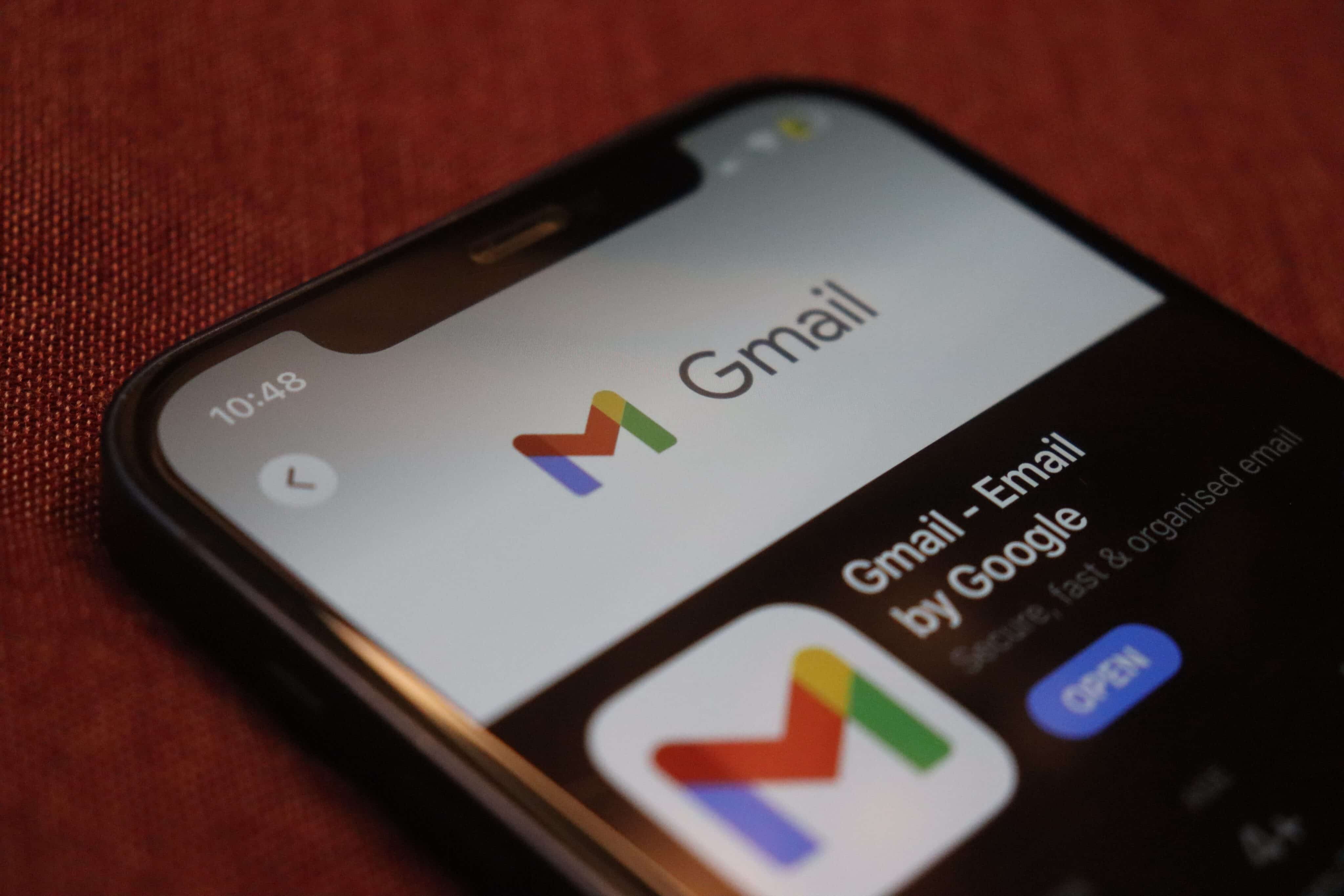 Pantalla de Gmail en la App Store