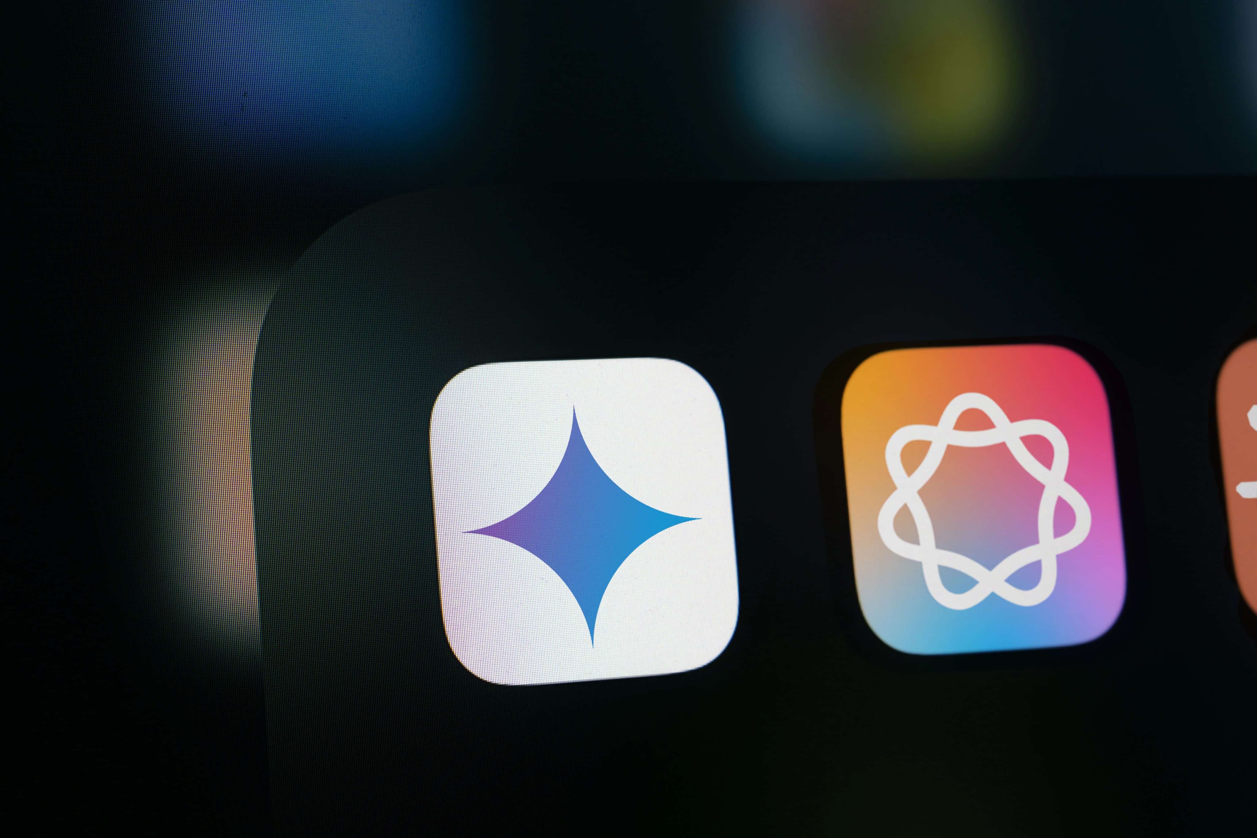Logotipo de Géminis y Apple Intelligence
