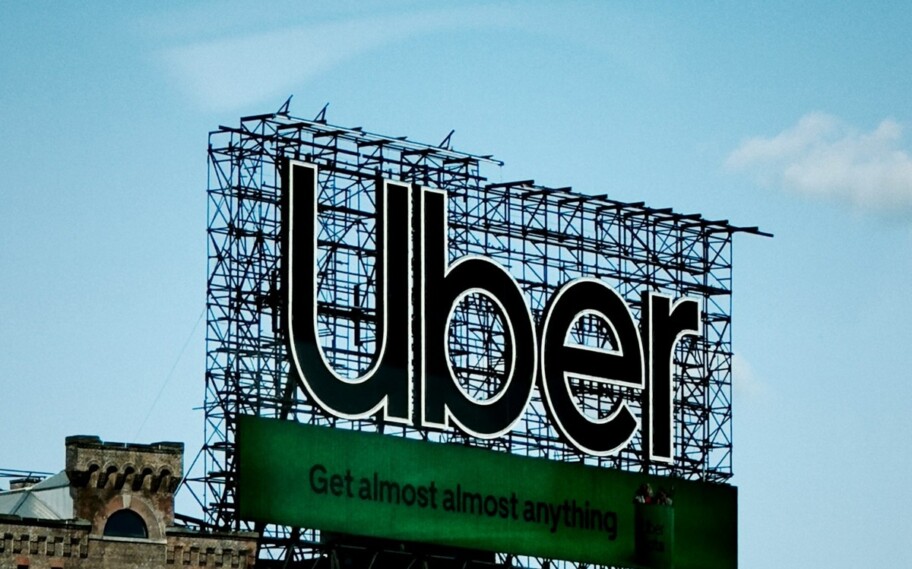 Los ingenieros de Uber crean un clon del CEO con IA para entrenar reuniones