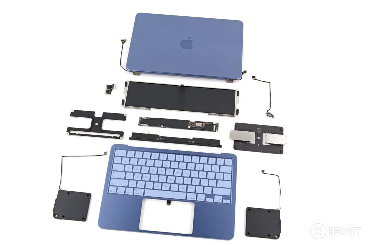 Desmontar la MacBook Neo