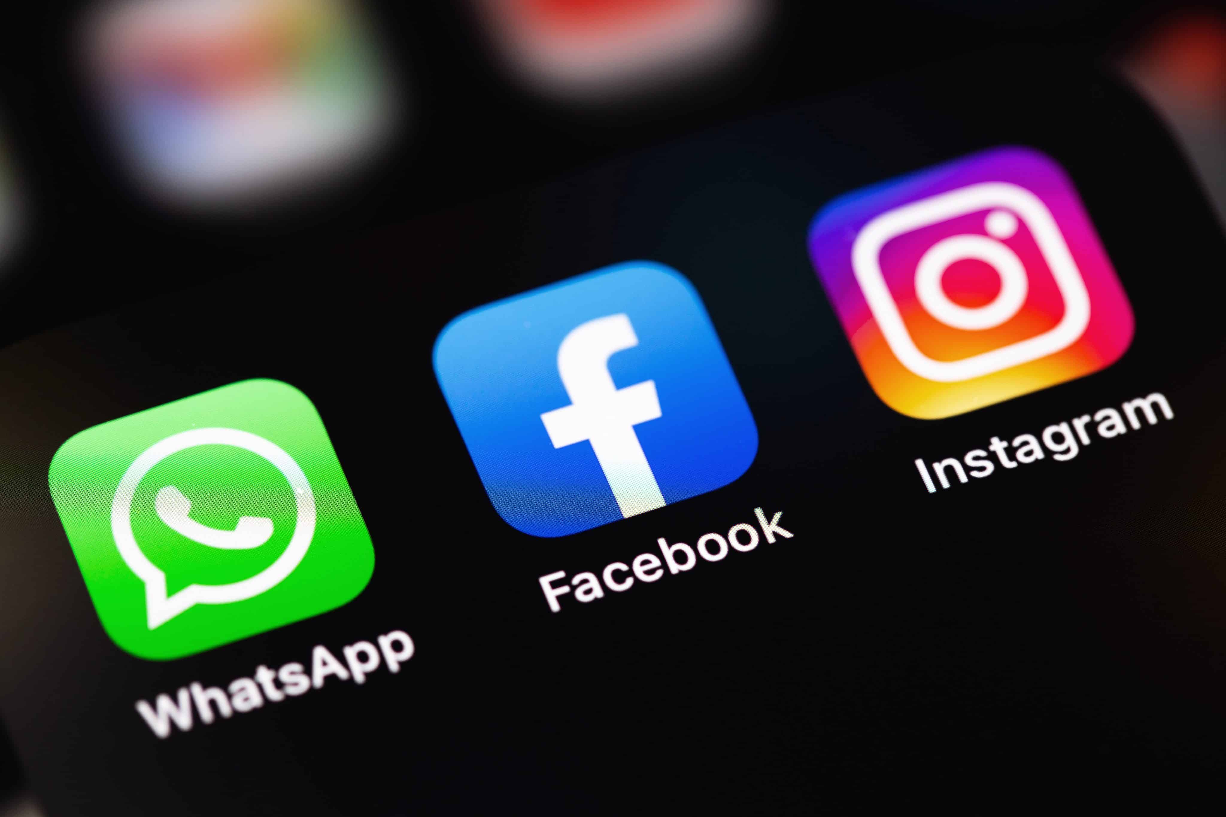Iconos de aplicaciones de WhatsApp, Facebook e Instagram