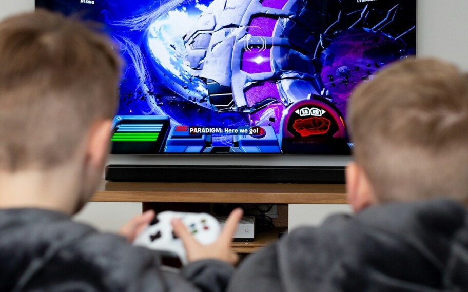 ¿Cuál es la diferencia entre televisores de 120 Hz y 144 Hz?