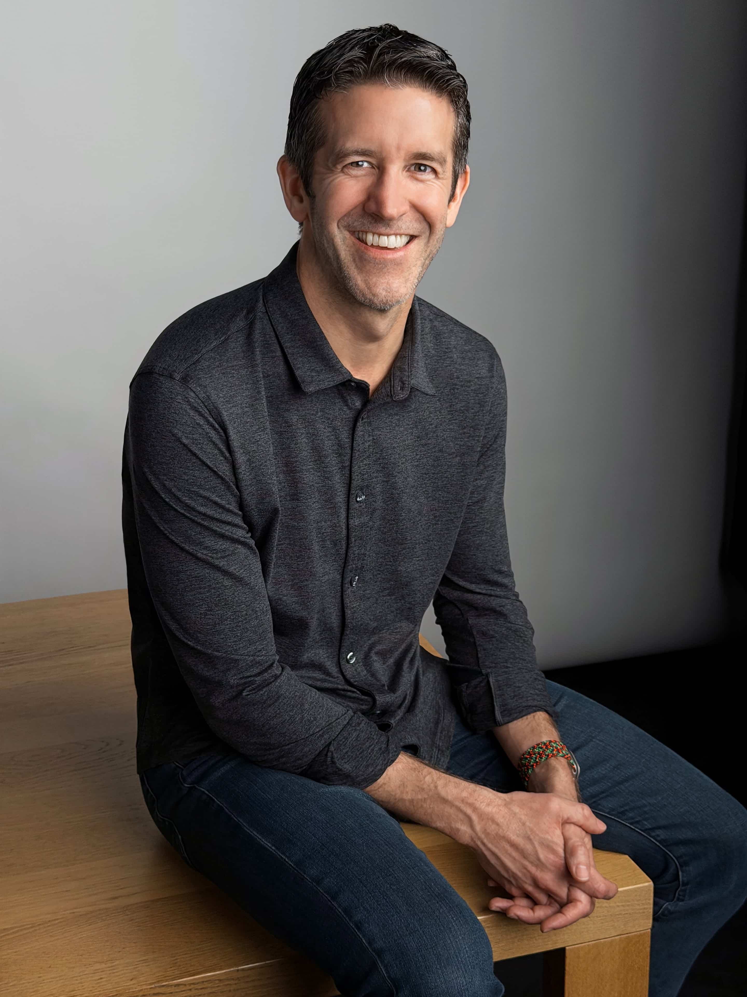 John Ternus, futuro nuevo CEO de Apple