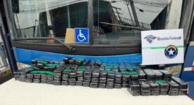 El IRS confisca más de 1.000 iPhones escondidos en autobuses – MacMagazine