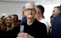 Tim Cook confirma la subida de precios de los productos Apple tras la crisis mundial de las memorias RAM y NAND