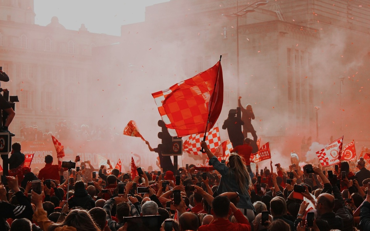 El Liverpool podría hacerse con Jeff Bezos como inversor en una oferta por el 30% del club