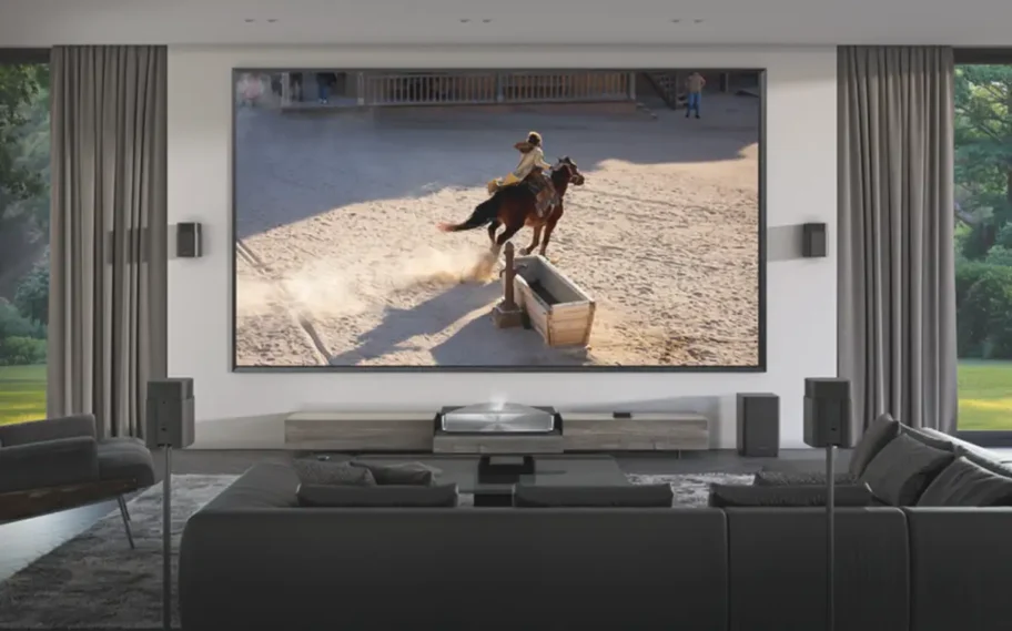 Hisense finalmente ha lanzado el PX4 Pro, el proyector de distancia ultracorta